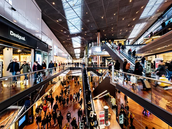 Westfield-Euralille-Main-entrance